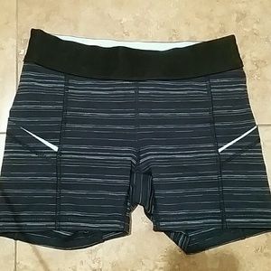 Lululemon shorts, EUC, worn twice
